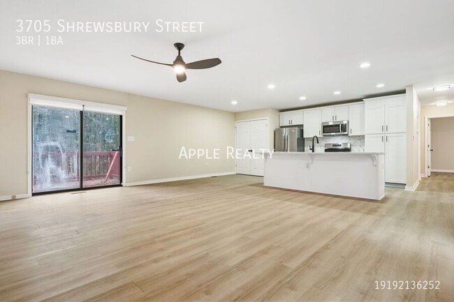 Foto del edificio - 3705 Shrewsbury St