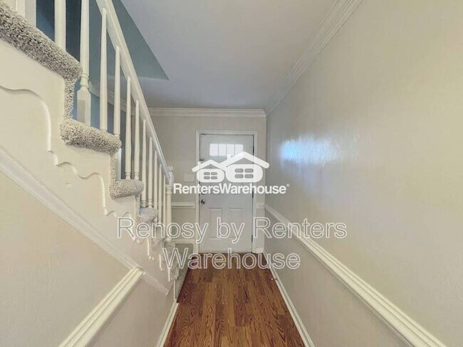 Building Photo - 447 San Roman Dr