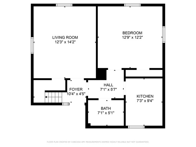 Second floor entrance & master bedroom - 15 Pleasant Pl