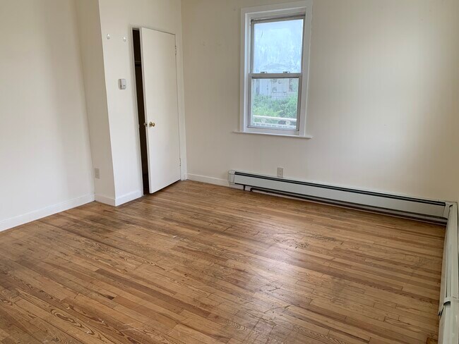 Foto del edificio - 424 Dixwell Ave