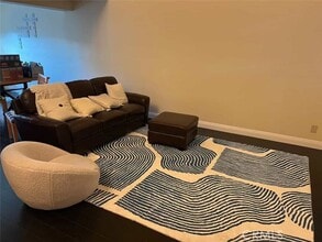 Building Photo - 2135 W Sycamore Ave