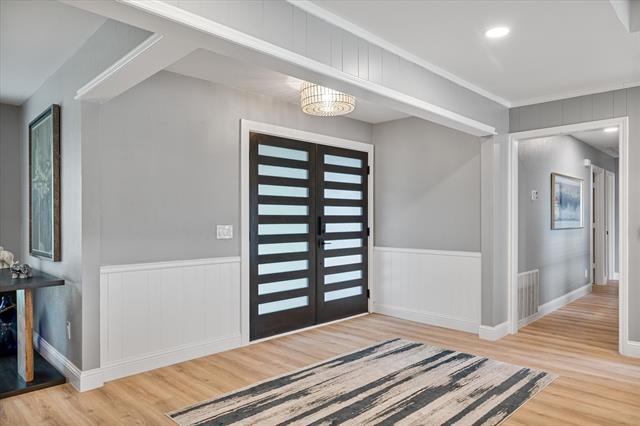 Foto del edificio - 2833 Meadowbrook Dr
