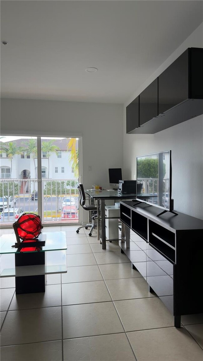 Building Photo - 8800 NW 97th Ave