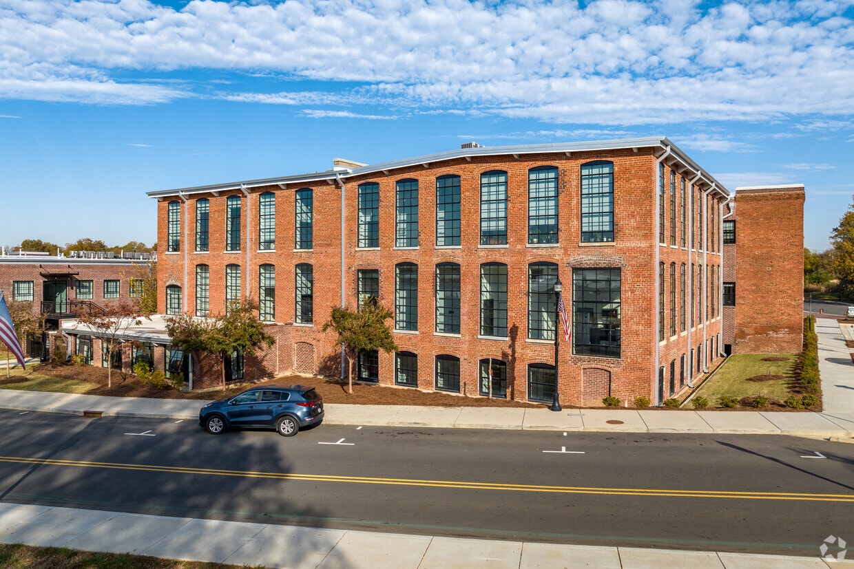 Trenton Mill Lofts Apartments in Gastonia, NC