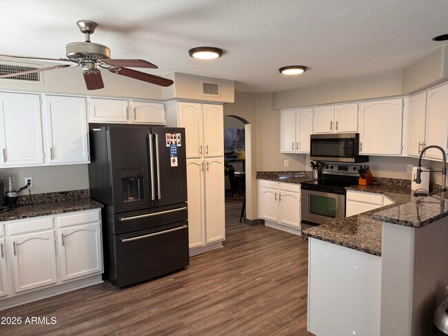Foto del edificio - 31062 N 40th Pl