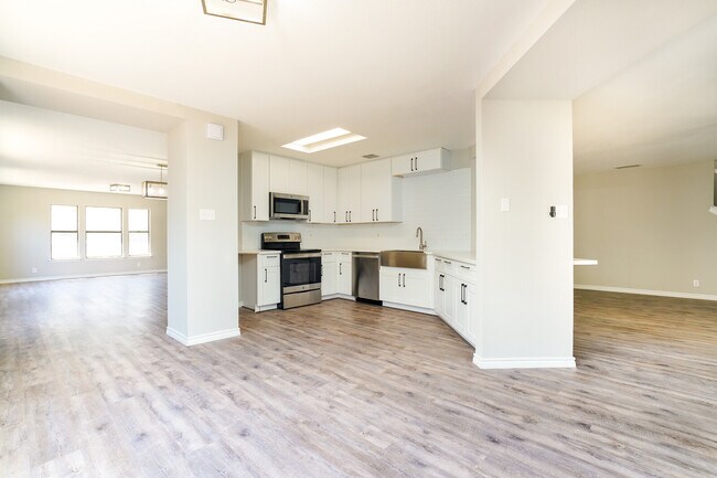 Building Photo - 11315 Morino Park