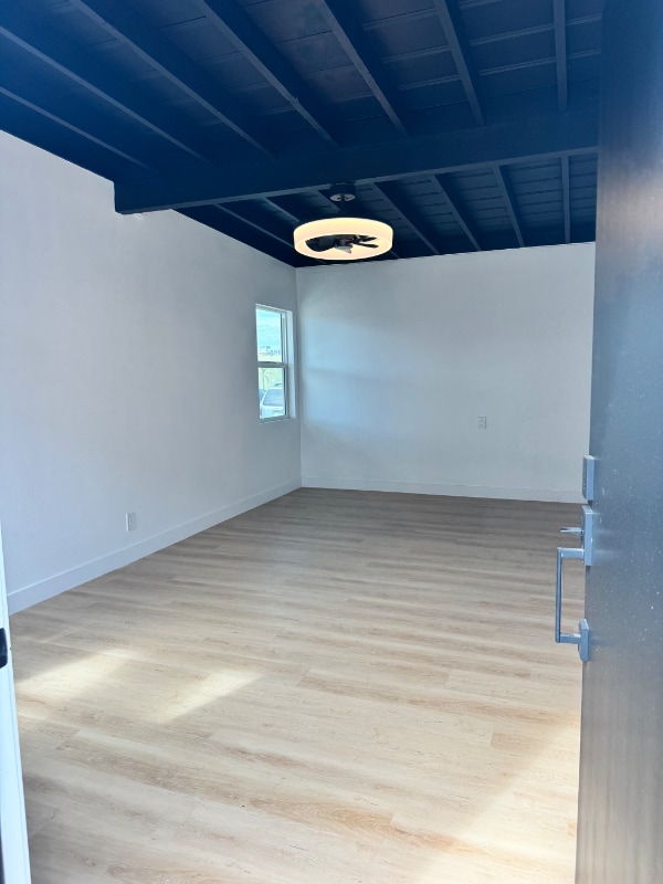Building Photo - 2616 W Beverly Blvd