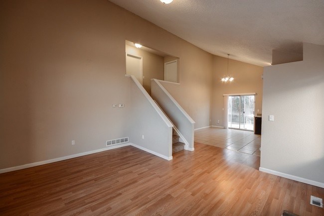 Building Photo - 17606 E Brown Cir