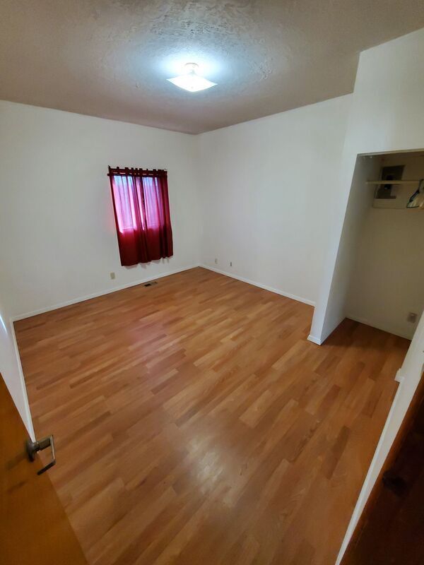 Foto del edificio - 138 Shirley St