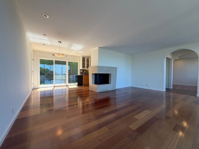 Foto del edificio - 800 Buckland Ave