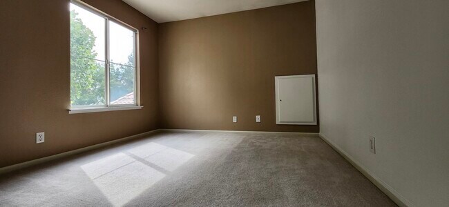 Foto del edificio - 34249 Myrtle Ln