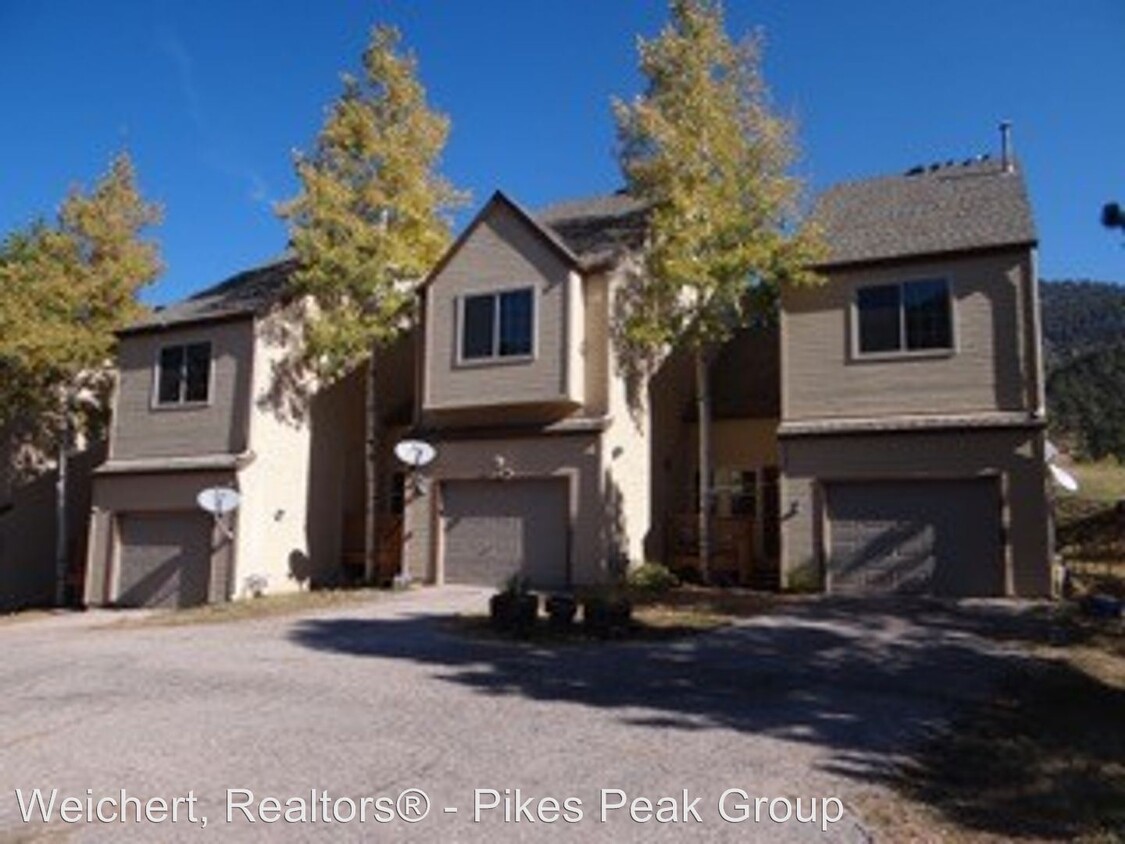 Primary Photo - 10645 Green Mountain Falls Rd