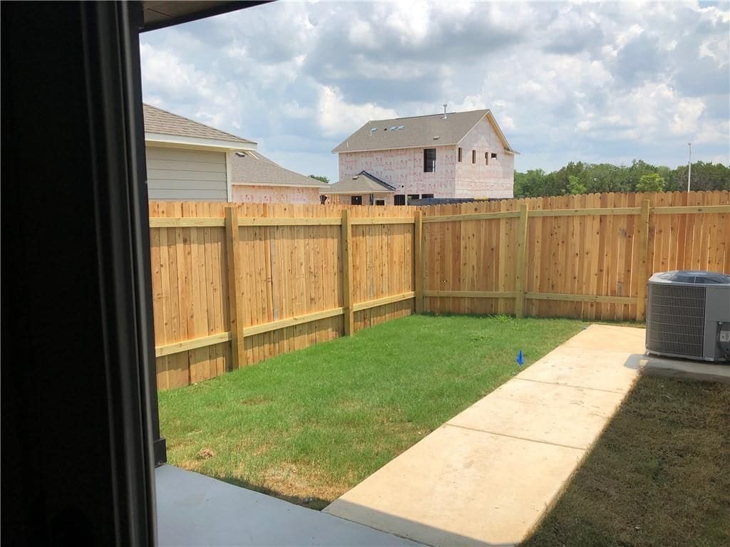 Building Photo - 2553 Pecan Island Dr