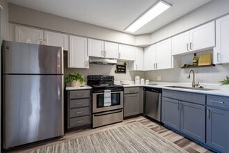 Building Photo - Avana Chandler