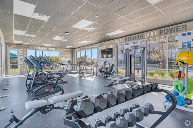 Gimnasio - Remi West Dallas
