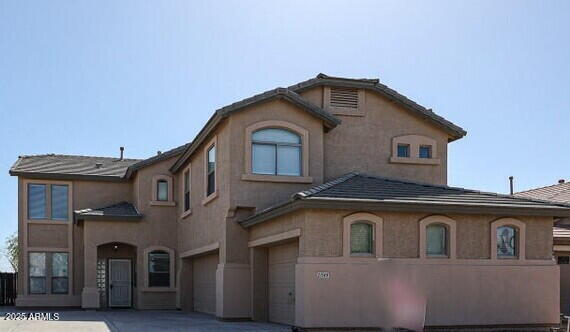 Foto principal - 21549 Backus Dr