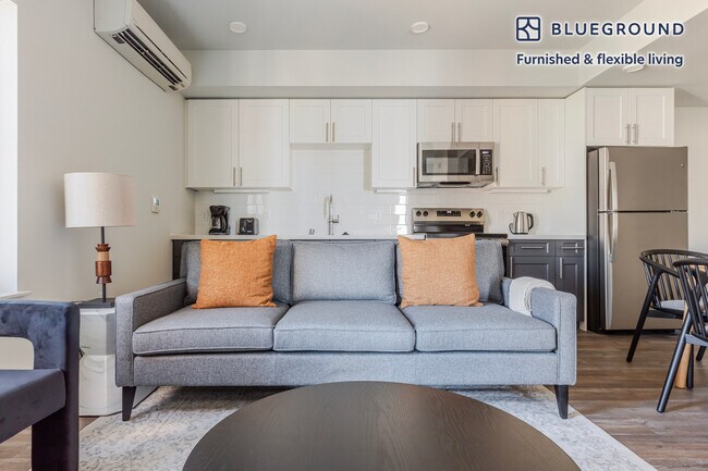 Foto del edificio - 2055 Haste St