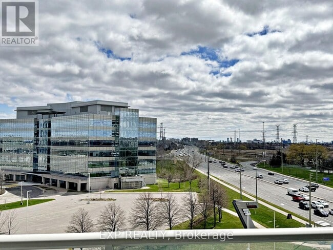 Building Photo - 712-710 ROUGE VALLEY Dr