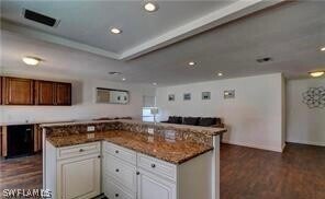 Building Photo - 309 SE 43rd Ln