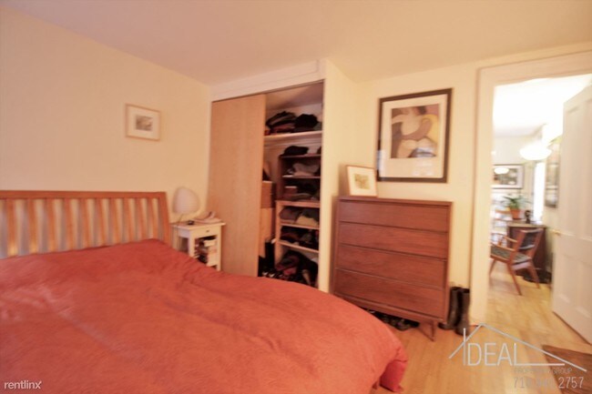 Foto del edificio - 614 2nd St