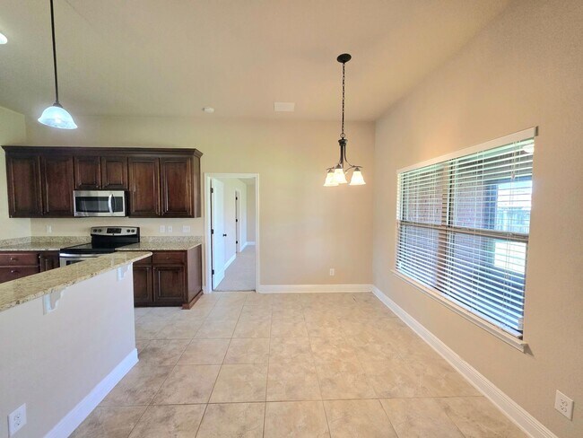 Foto del edificio - 6159 Winchester Cir