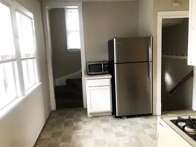 Foto del edificio - 2228 NE Madison St