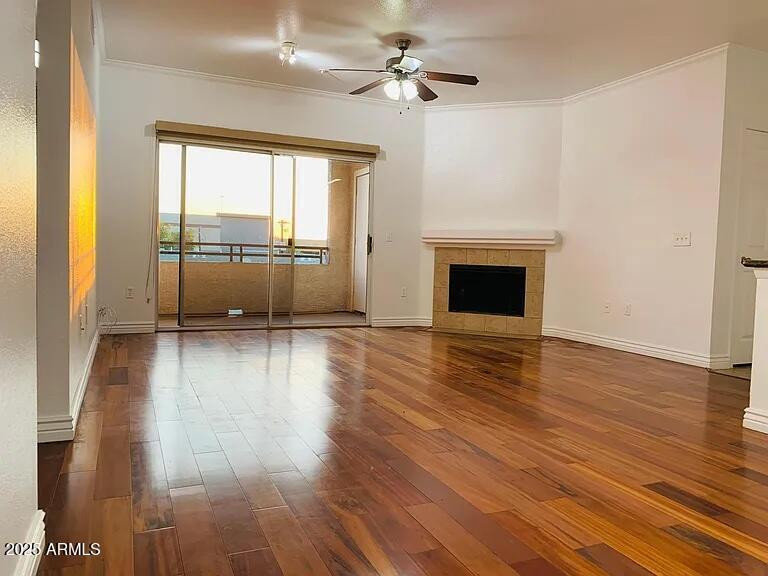 Foto principal - 5345 E Van Buren St