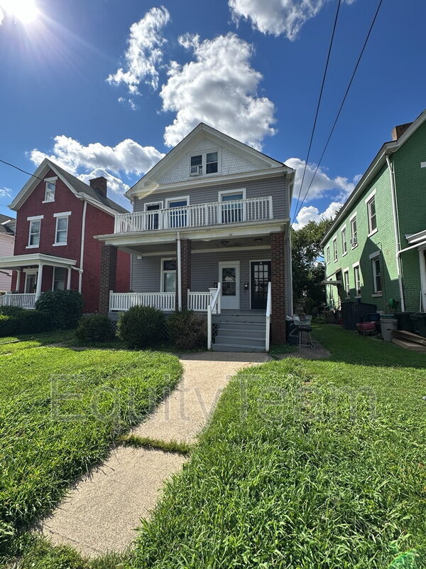 Building Photo - 2341 Kenilworth Ave
