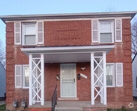 Building Photo - 14118 Evergreen Rd
