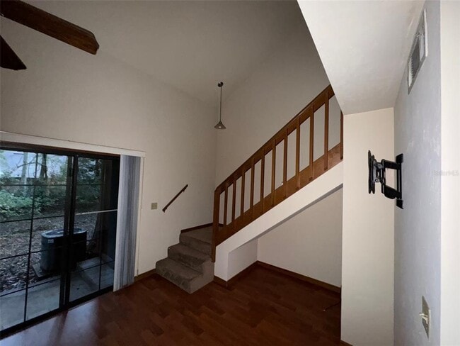 Foto del edificio - 809 SW 55th Terrace