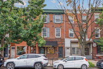 Building Photo - 537 E Girard Ave