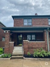 Building Photo - 931 N East St
