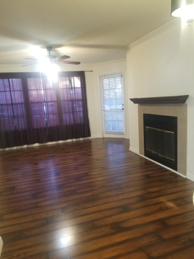 Foto del edificio - 3314 Haviland Ct