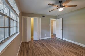 Foto del edificio - 5881 Preston View Blvd