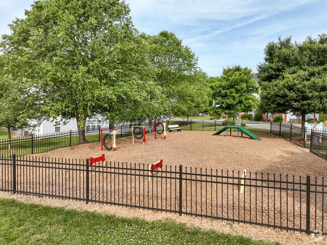 Parque para perros - The Pointe at Peters Creek