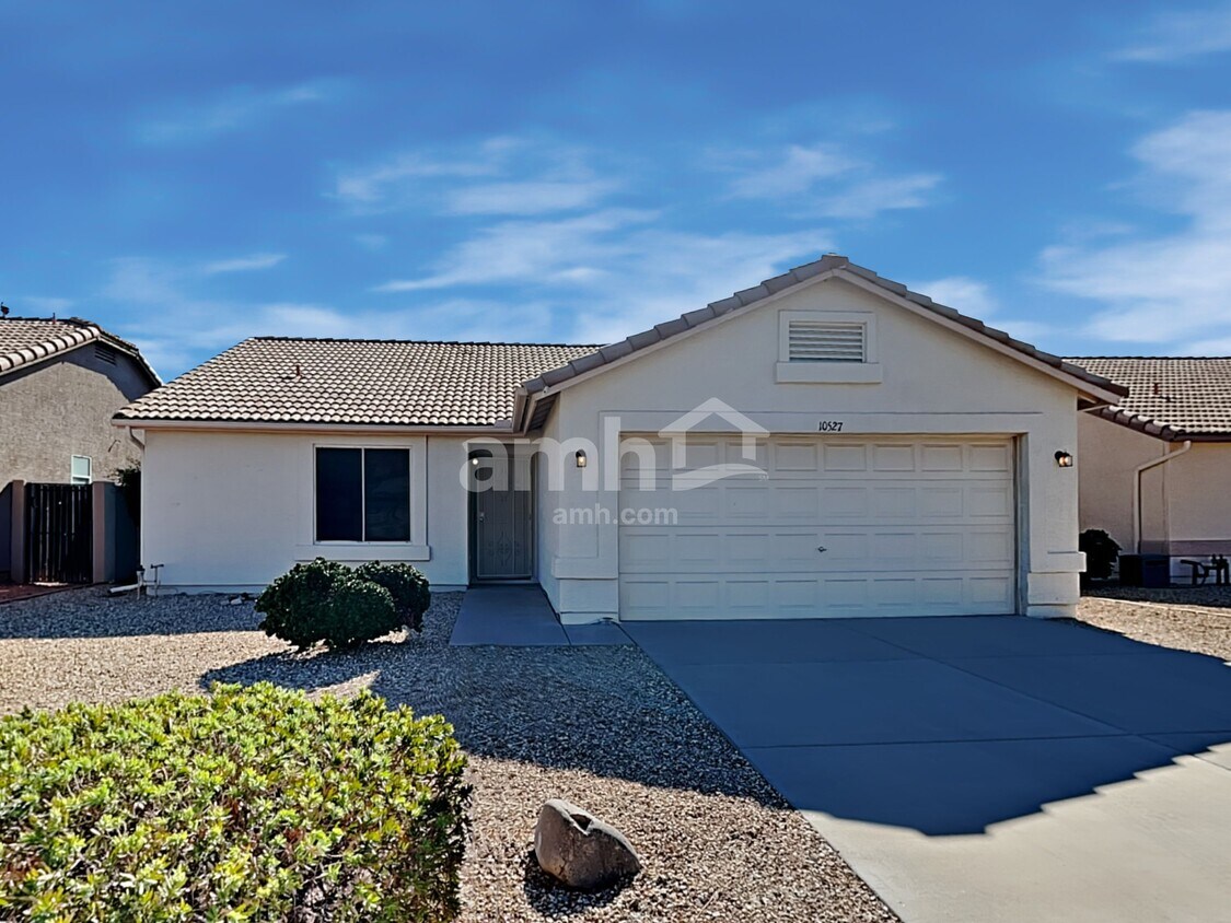 Foto principal - 10527 W Ross Avenue