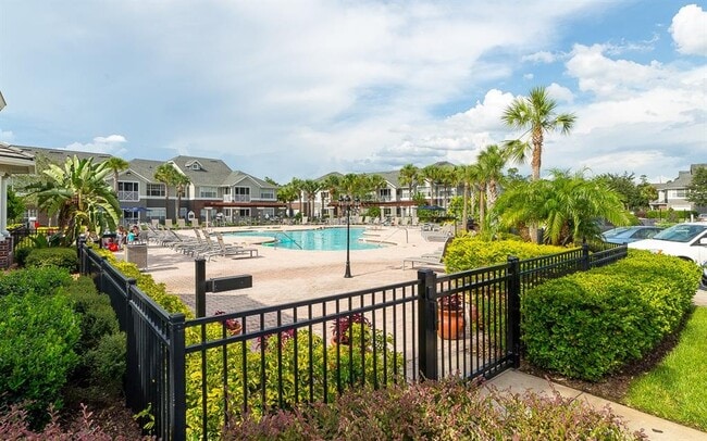 Foto del edificio - 11808 Meadow Branch Dr