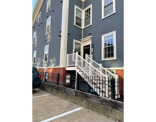 Foto del edificio - 10 Lynde St