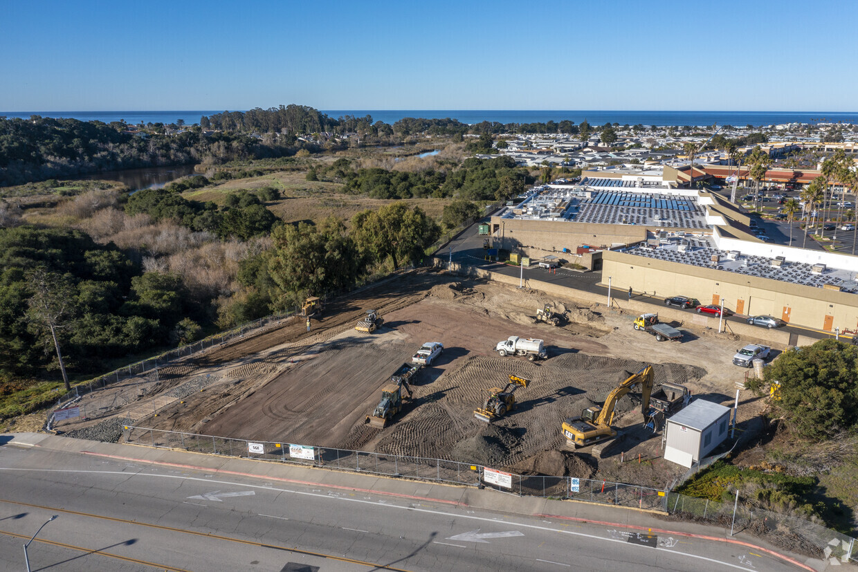 Construction 2/2022 - Pismo Terrace