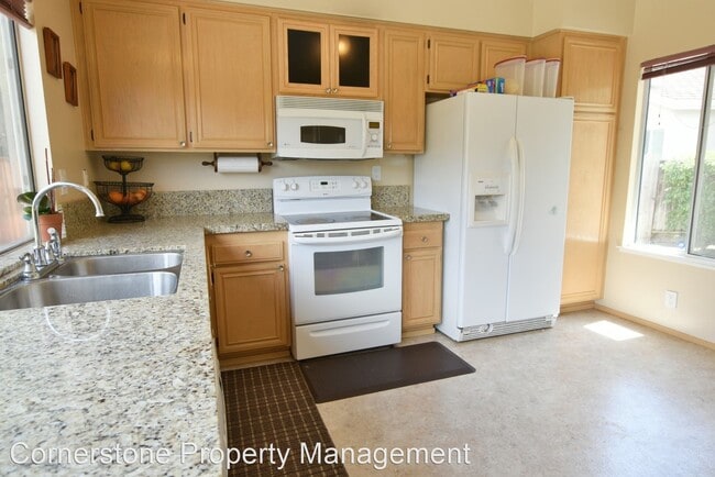 Building Photo - 3 br, 2 bath House - 527 Weybridge Drive