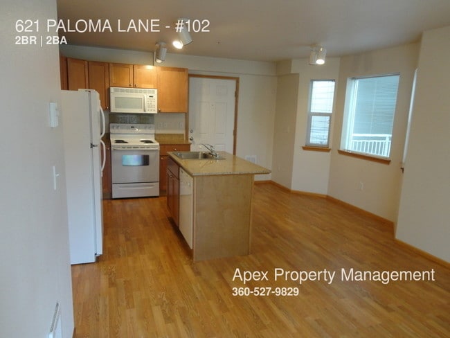 Building Photo - 621 Paloma Ln