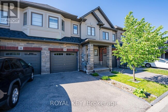Building Photo - 324 Equestrian Way