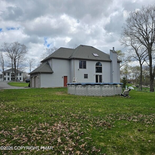 Foto del edificio - 5132 Pocono Park