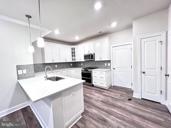 Building Photo - 22504 Wilson View Ter