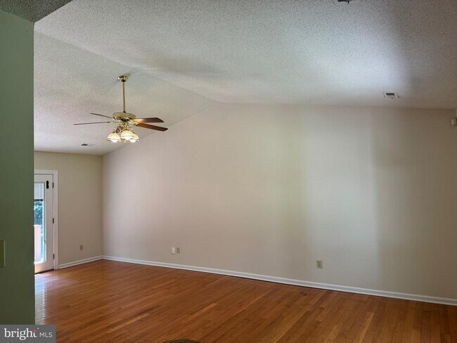 Building Photo - 2930 Patriot Ln
