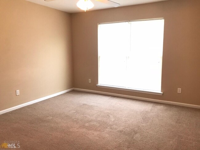 Building Photo - 164 Herschel Dr