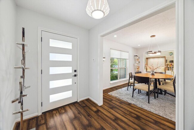 Building Photo - 1623 Park Haven Dr