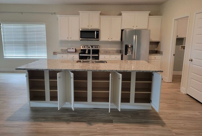 Building Photo - 4748 Standing Cypress Dr
