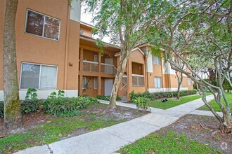 Building Photo - 735 NW 92nd Ave
