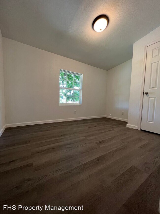 Foto del edificio - 2 br, 1 bath House - 524 N Franklin